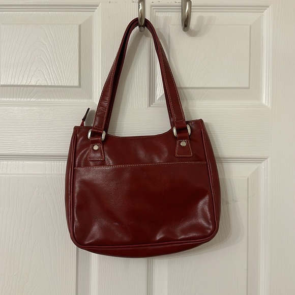 Red leather purse - Picture 2 of 2